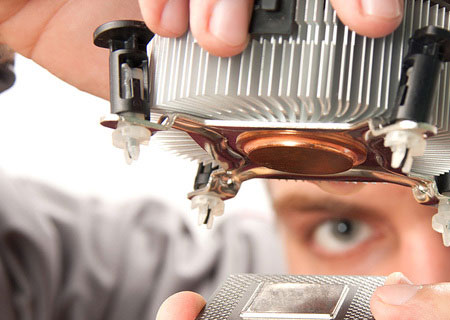 Instalacja urządzeń komputerowych Instalacja urządzeń komputerowych